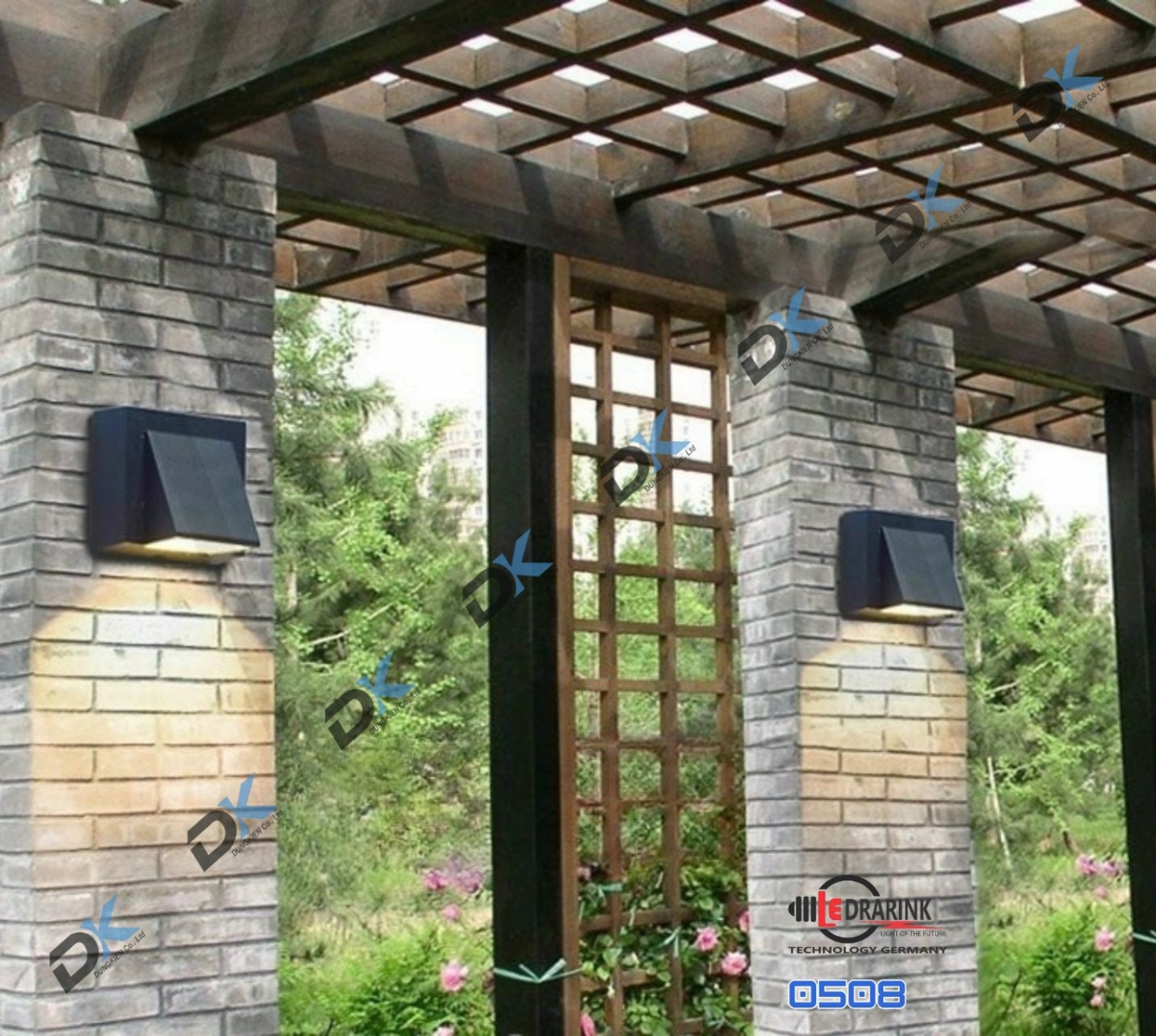       Đèn hắt tia 0508 nhựa (2 tia) vỏ đen Drarink